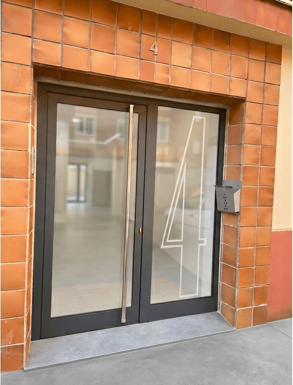 Portal Edificio · Santander